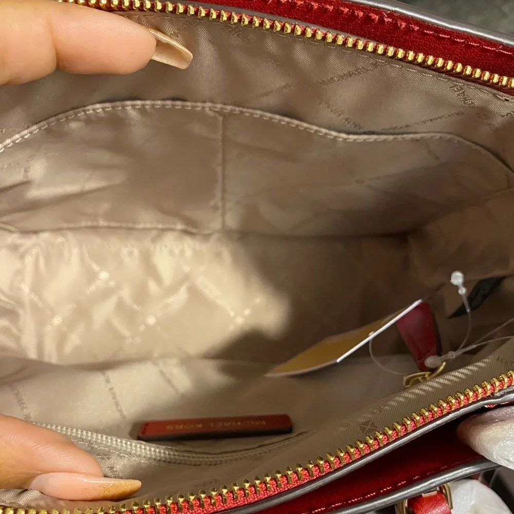 Michael Kors purse and card holder - Picture 3 of 8